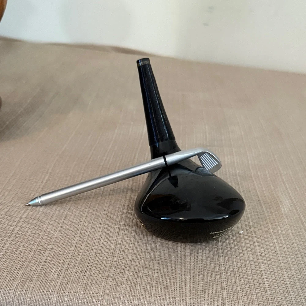 Sleek Black Golf Club Pen and Holder